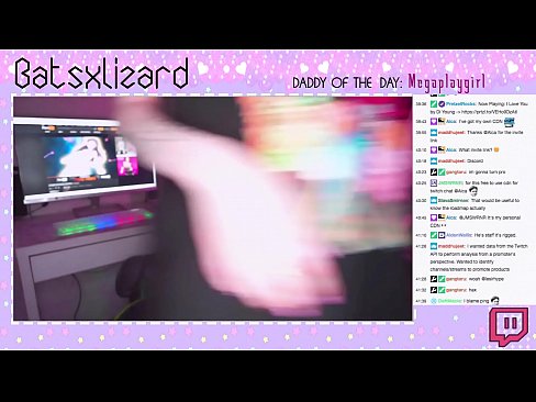 ❤️ 游戏玩家忘了关闭流媒体,在直播中喷出。 ❤️ Porno vk️❤